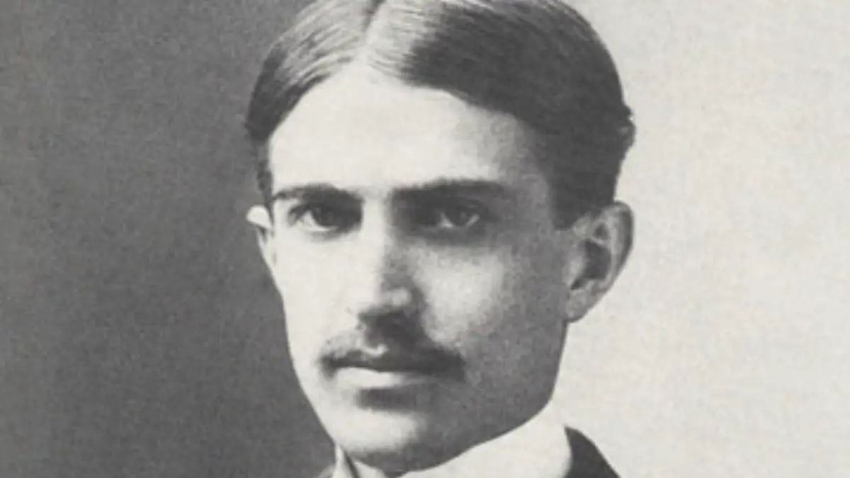 Stephen Crane, Author of The Red Badge of Courage, is Born - 1871 AD