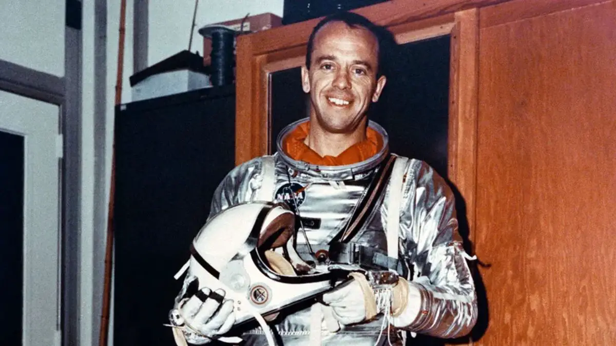 Major Historical Events on November 18 - Alan Shepard: America’s Space Pioneer - 1923 AD