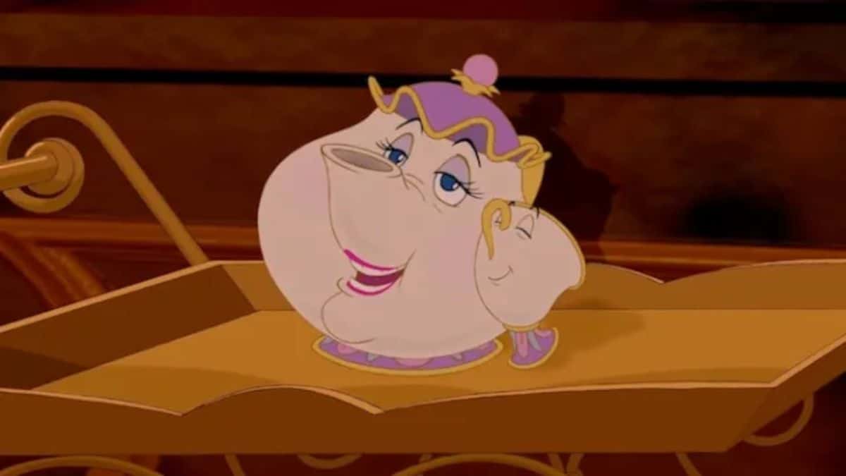 Mrs. Potts - Top 10 Iconic Beauty and the Beast Cartoon Characters of All Time