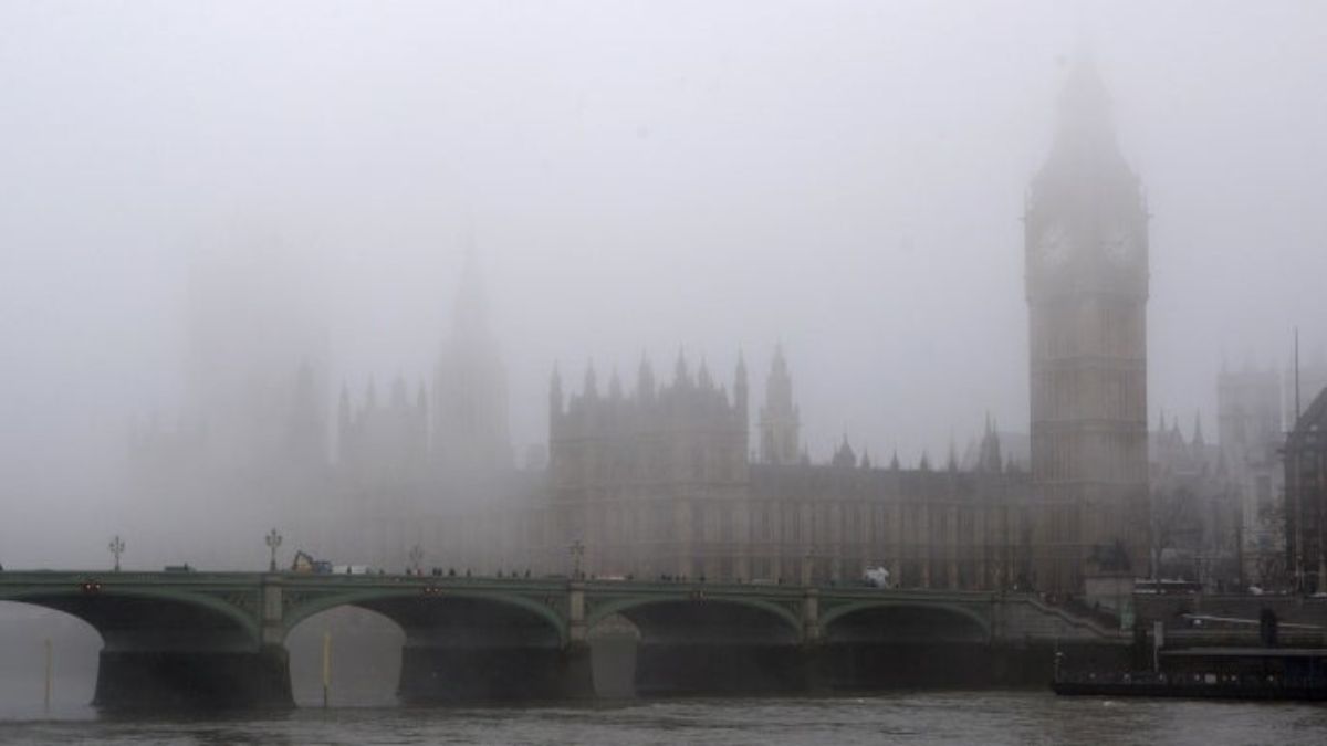 The Great Smog of London Begins - 1952 AD