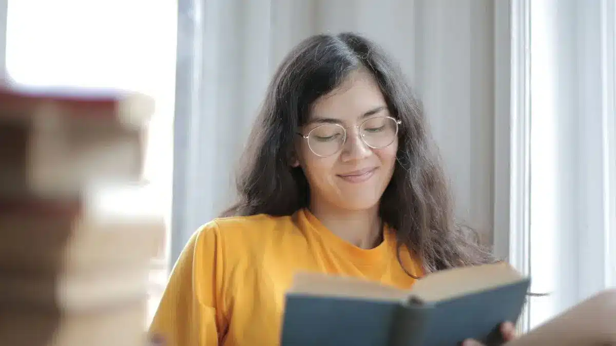 Spoiler-Free vs. Spoiler-Filled Reviews: What Do Readers Actually Prefer?