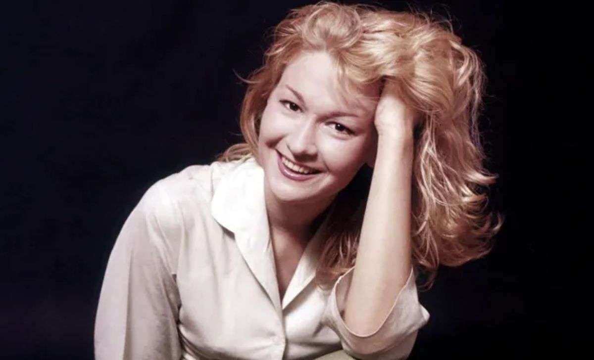 Diane Ladd Dies at 89 Oscar-nominated actress