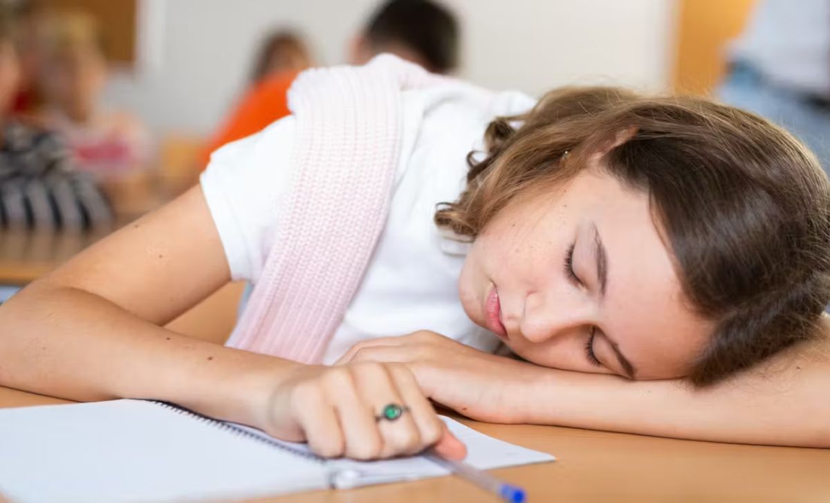 The Teenage Sleep Crisis Why Early School Start Times Are Harming Our Youth