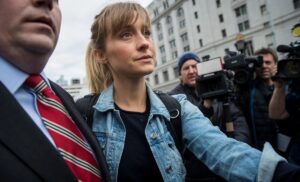 ‘Smallville’ Star Allison Mack Breaks Silence After Prison in New Podcast “Allison After NXIVM” (2)