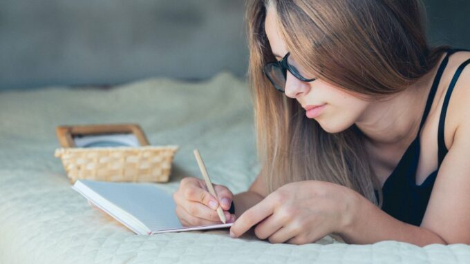 The Writing Habits of Famous Authors You Can Actually Use